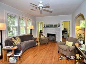 9 FARRWOOD - Photo 3