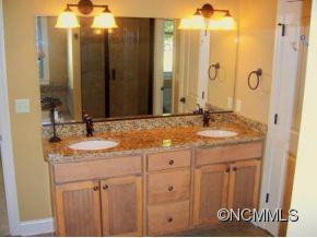 27 Meadowood - Photo 11
