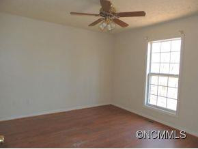 17 NORTHWOOD DRIVE - Photo 5