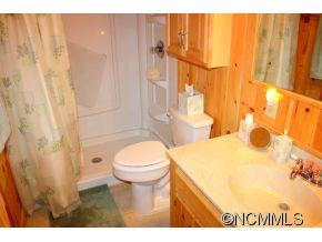521 Spring Valley Drive - Photo 8