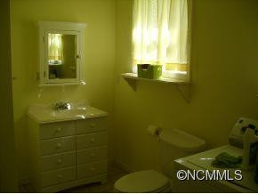 265 Carolina Avenue - Photo 9