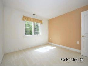 34 Tiverton Lane - Photo 19