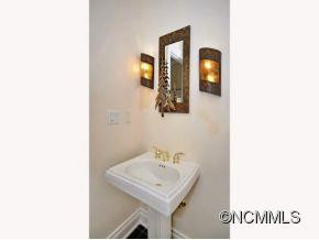 34 Tiverton Lane - Photo 20