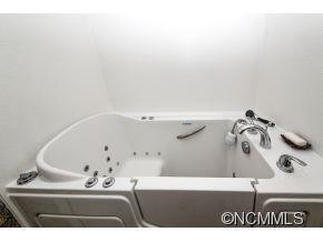 84 Samara Drive - Photo 17