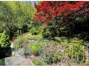 84 Samara Drive - Photo 22
