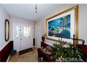 84 Samara Drive - Photo 4