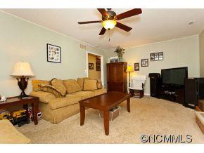 156 Castlerock Drive - Photo 13