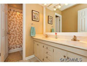 156 Castlerock Drive - Photo 16