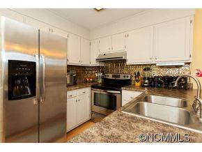 156 Castlerock Drive - Photo 10