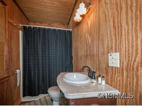 830 SEASONS DRIVE - Photo 8