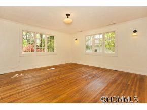 539 Oak Hill Court - Photo 5