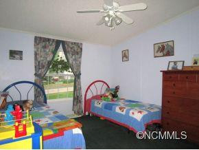980 Jenkins Valley Road - Photo 11