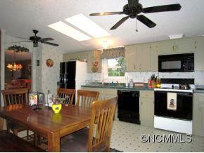 980 Jenkins Valley Road - Photo 6