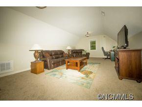 181 FOOTHILLS DRIVE - Photo 12