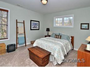 60 DRAKES MEADOW LANE - Photo 19
