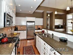 60 DRAKES MEADOW LANE - Photo 8