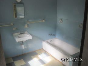  - Photo 7