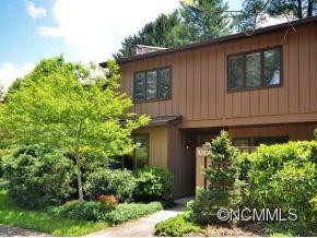526 Crowfields Lane