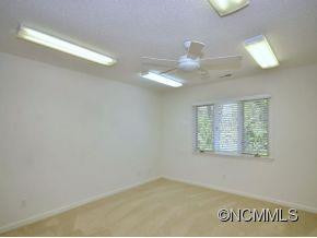 526 Crowfields Lane - Photo 14