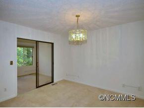 526 Crowfields Lane - Photo 5