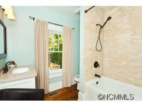 54 Madeline Avenue - Photo 15