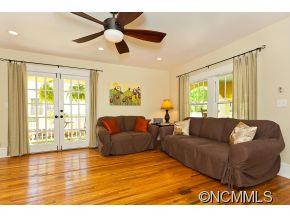 54 Madeline Avenue - Photo 6