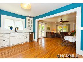 54 Madeline Avenue - Photo 8