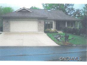 104 Fairway Knoll Drive