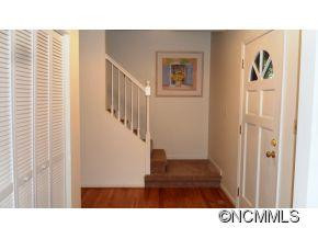 162 Mount Royal Drive - Photo 2