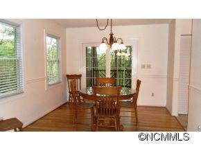 162 Mount Royal Drive - Photo 3
