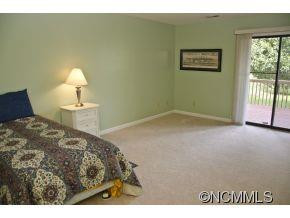 64 Park Avenue - Photo 23