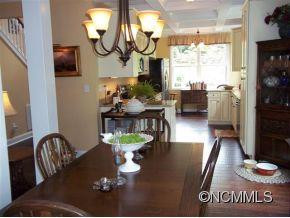 1910 WILLIAMSON CREEK RD - Photo 4