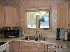 228 DARTCREST - Photo 12
