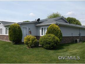 228 DARTCREST - Photo 17