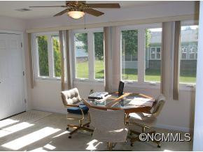 228 DARTCREST - Photo 4