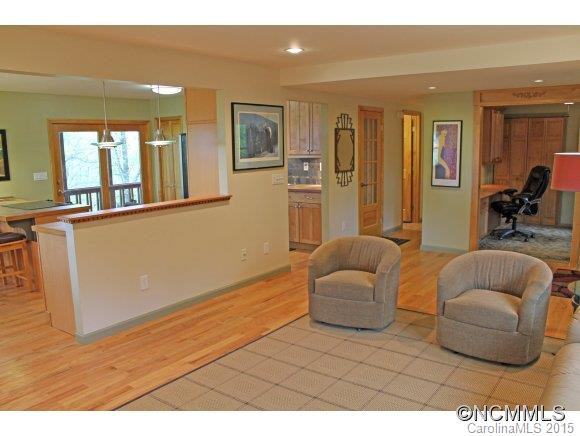 439 Fawnview - Photo 6