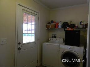 521 Cecil's Way - Photo 16