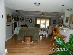 521 Cecil's Way - Photo 19
