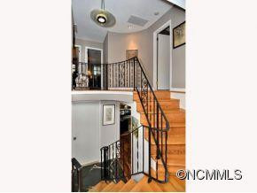 6 MOUNTAINBROOK ROAD - Photo 14