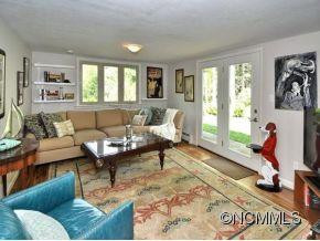 6 MOUNTAINBROOK ROAD - Photo 4