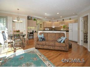 18 TALL PINES ROAD - Photo 11