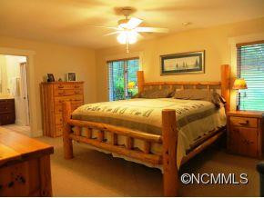 298 Woody Lane - Photo 18