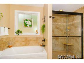 40 Charles Marlowe Drive - Photo 14
