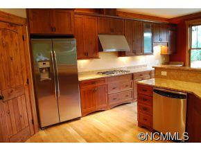 21 King Heights Drive - Photo 8