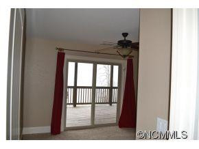 570 Shadyside Drive - Photo 16