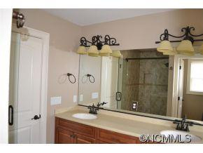 570 Shadyside Drive - Photo 9