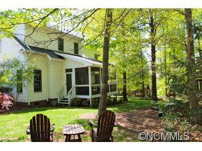 930 Woodvine Road - Photo 2