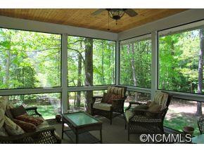 930 Woodvine Road - Photo 4