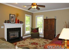 930 Woodvine Road - Photo 9
