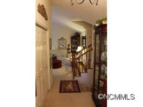 100 Floral Drive - Photo 12
